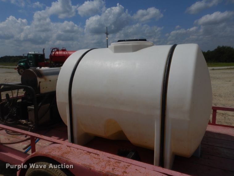 image for item DJ2014 2013 Maxey 77W pressure washer