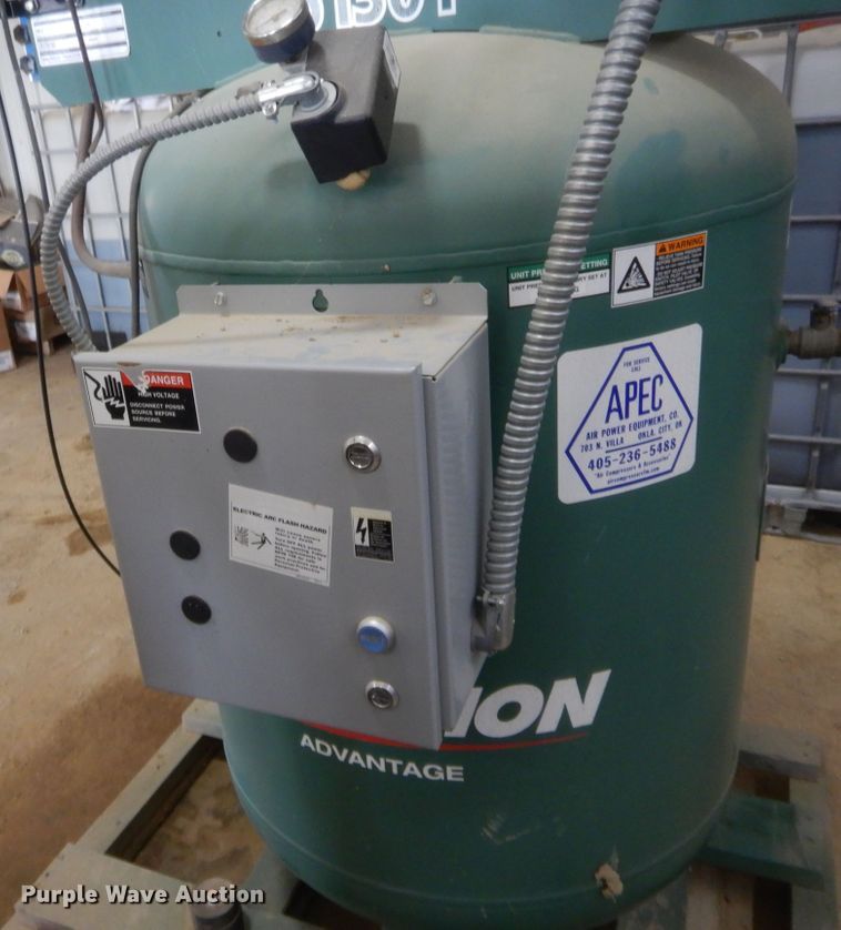 image for item DJ2016 Champion VR10-12 air compressor