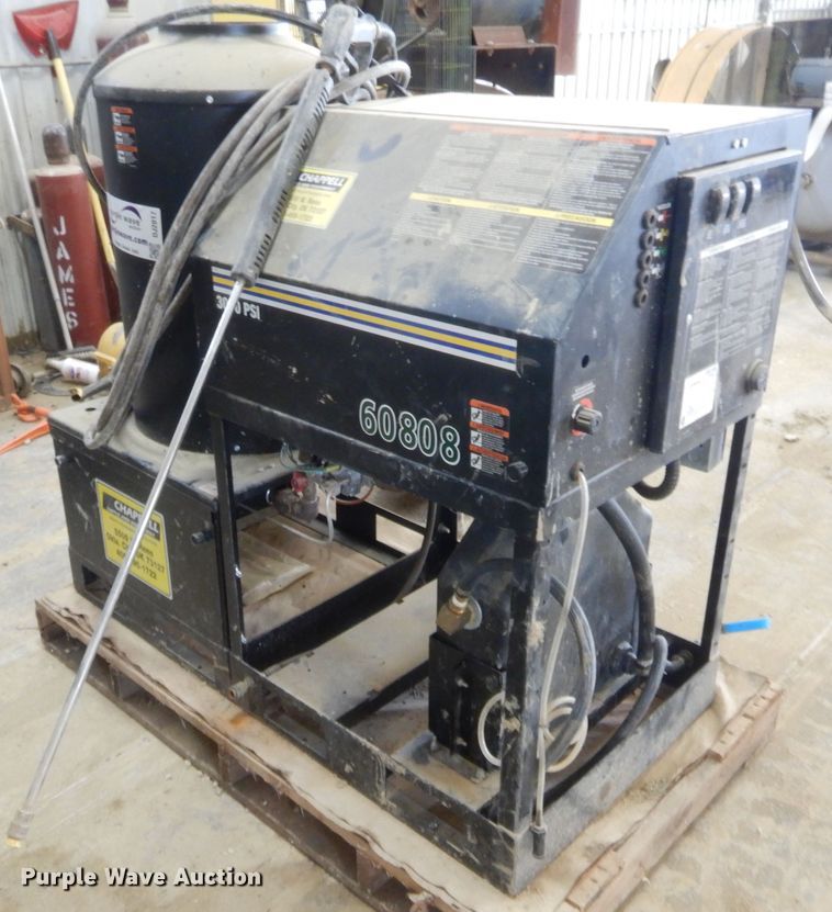 image for item DJ2017 Mi-T-M HEG-3005-0E2G pressure washer