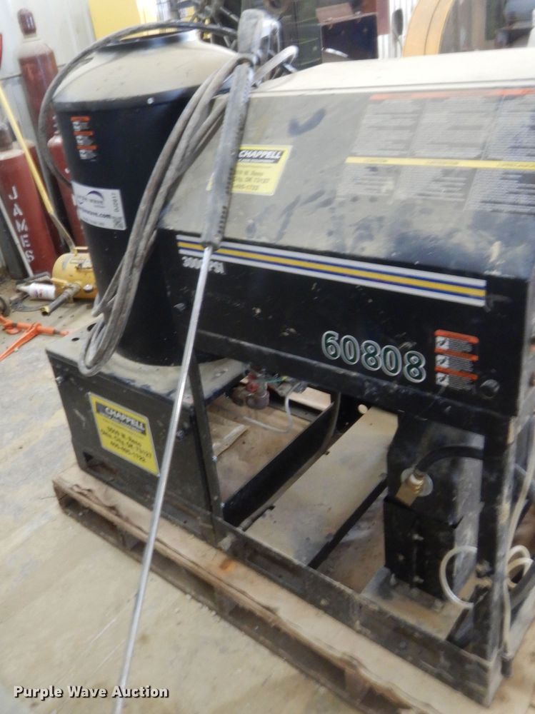 image for item DJ2017 Mi-T-M HEG-3005-0E2G pressure washer