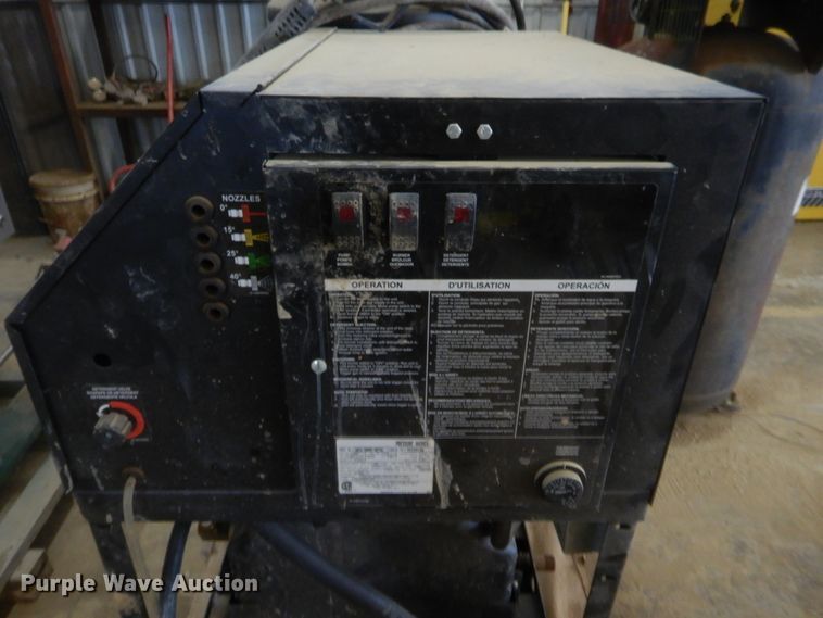 image for item DJ2017 Mi-T-M HEG-3005-0E2G pressure washer