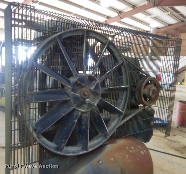 image for item DJ2018 Black Max air compressor