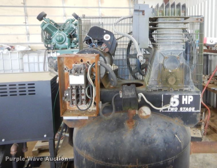 image for item DJ2018 Black Max air compressor