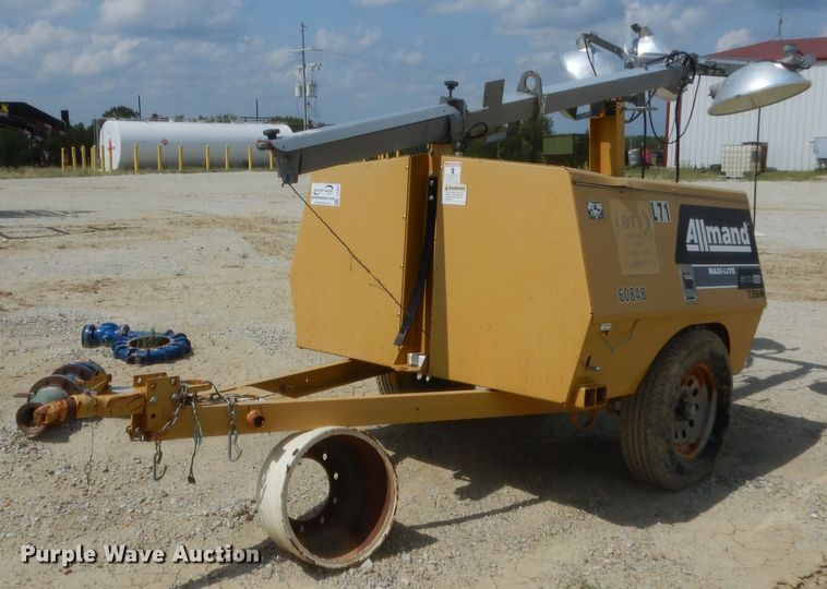 image for item DJ2021 2013 Allmand Maxi-Lite II  light plant