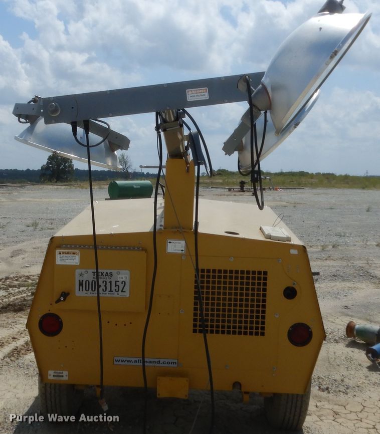 image for item DJ2021 2013 Allmand Maxi-Lite II  light plant