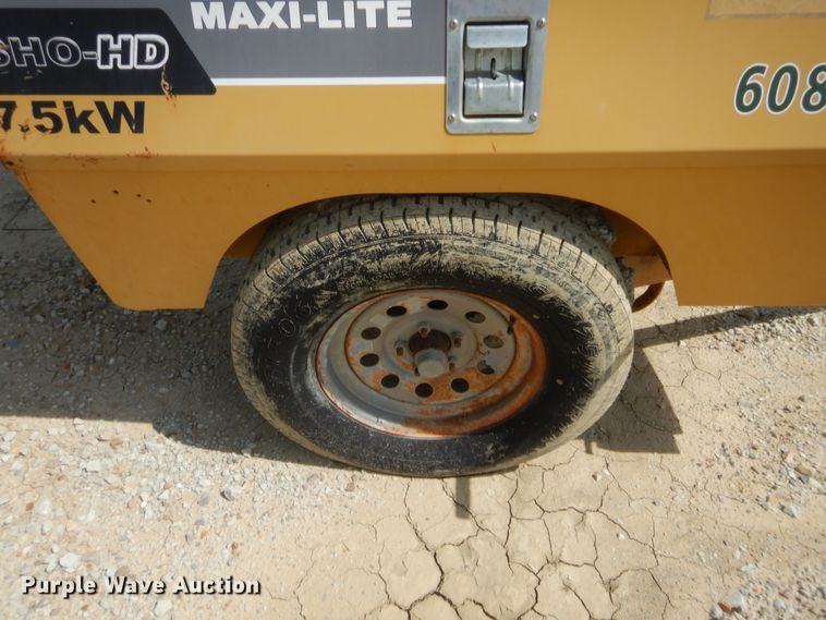 image for item DJ2021 2013 Allmand Maxi-Lite II  light plant