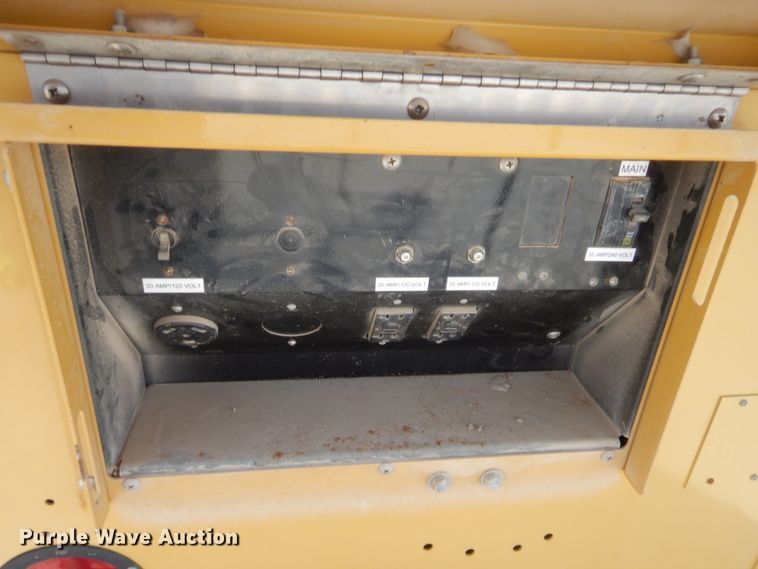 image for item DJ2021 2013 Allmand Maxi-Lite II  light plant