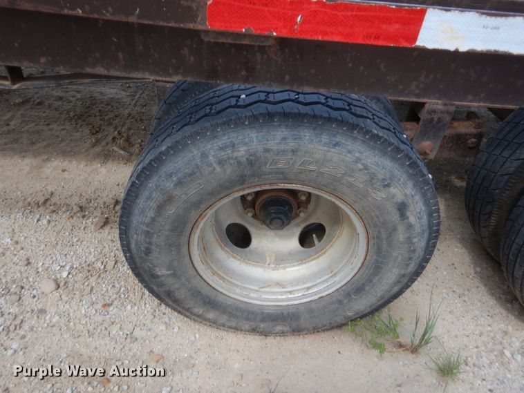 image for item DJ2027 1995 Fleetneck RDCL equipment trailer