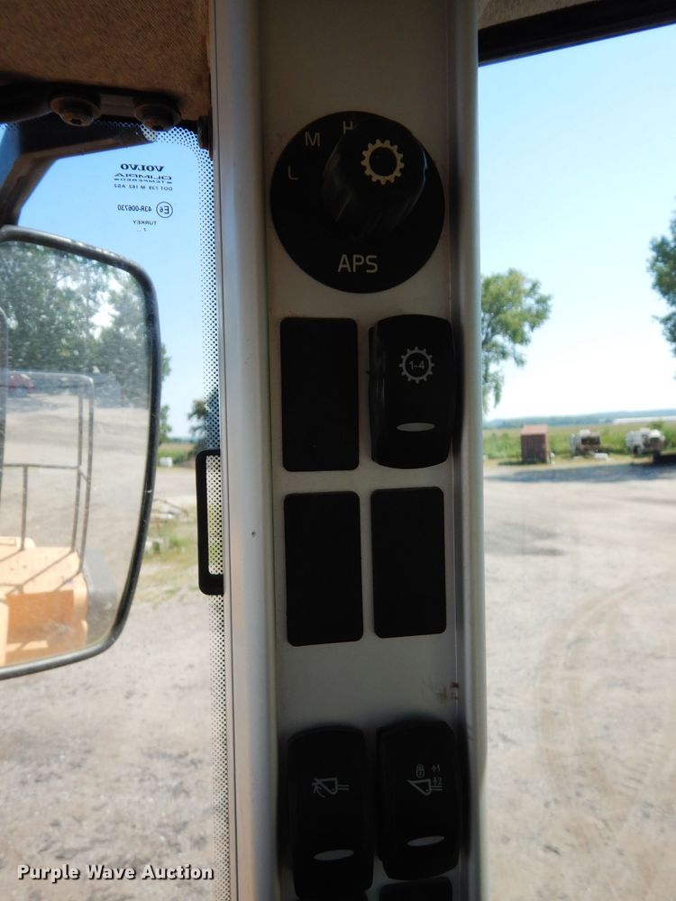 image for item DJ4409 2008 Volvo L180F  wheel loader