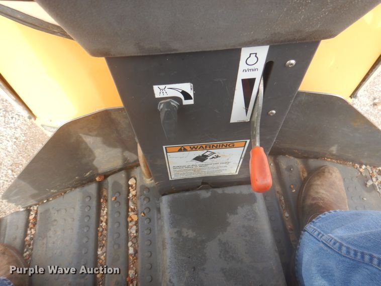 image for item DY9512 2011 Volvo DD29  vibratory double drum roller