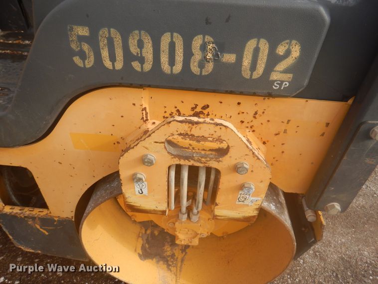 image for item DY9512 2011 Volvo DD29  vibratory double drum roller