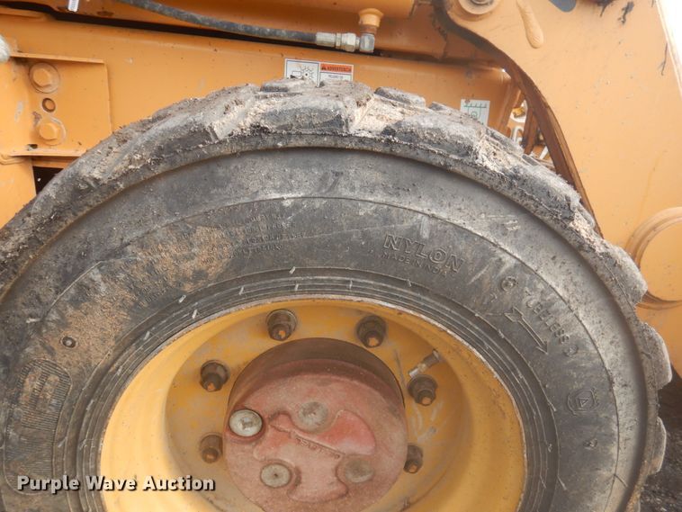 image for item DY9513 2006 Case 570M XT  landscape tractor