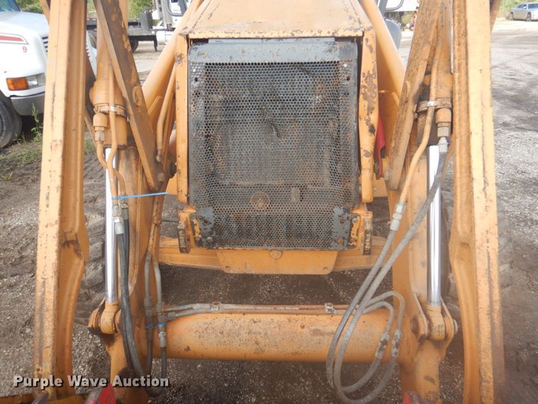 image for item DY9513 2006 Case 570M XT  landscape tractor