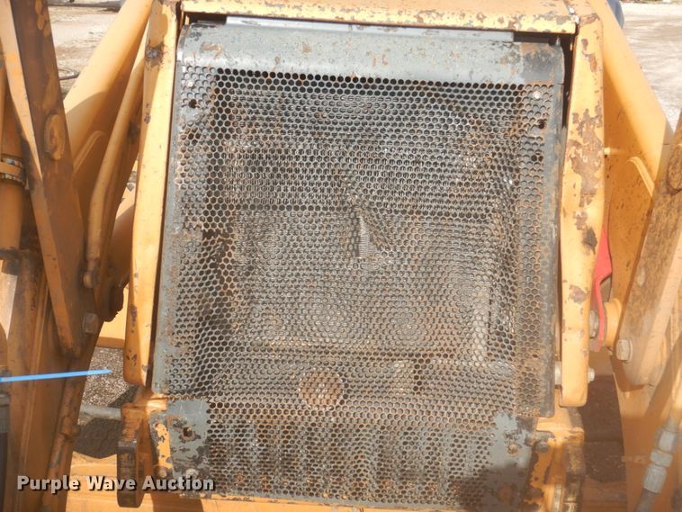 image for item DY9513 2006 Case 570M XT  landscape tractor