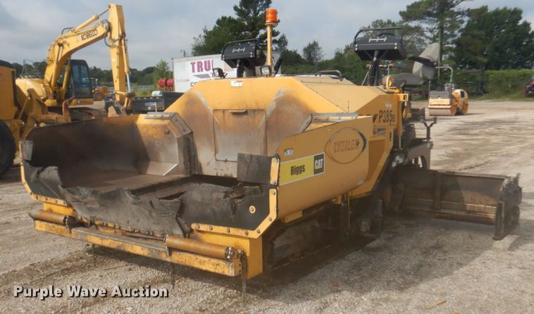 image for item DY9514 2017 Weiler P385B  paver