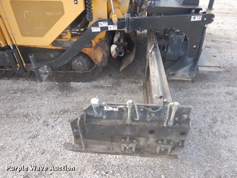 image for item DY9514 2017 Weiler P385B  paver