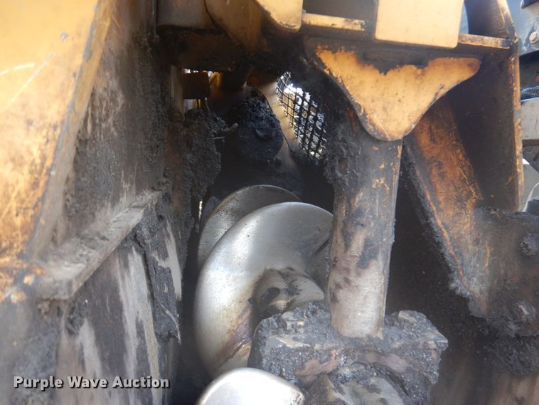 image for item DY9514 2017 Weiler P385B  paver