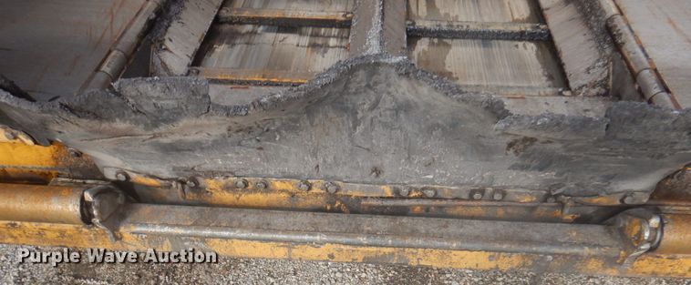 image for item DY9514 2017 Weiler P385B  paver