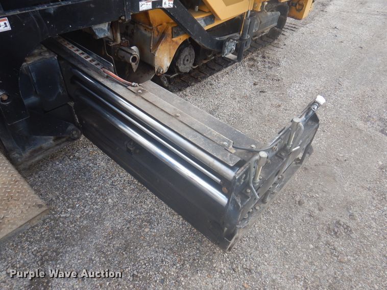 image for item DY9514 2017 Weiler P385B  paver