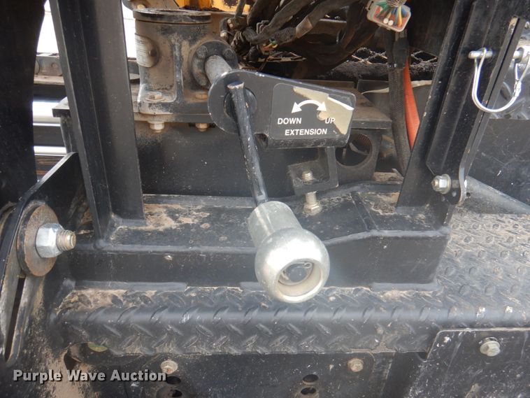 image for item DY9514 2017 Weiler P385B  paver