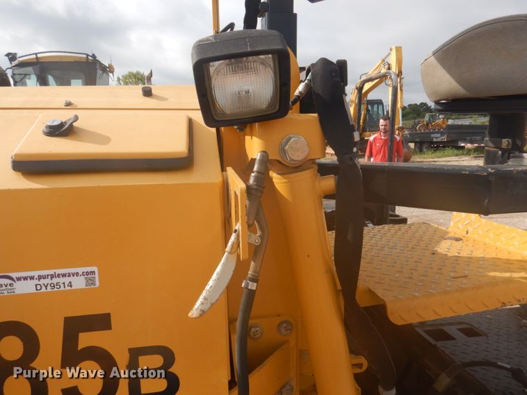 image for item DY9514 2017 Weiler P385B  paver