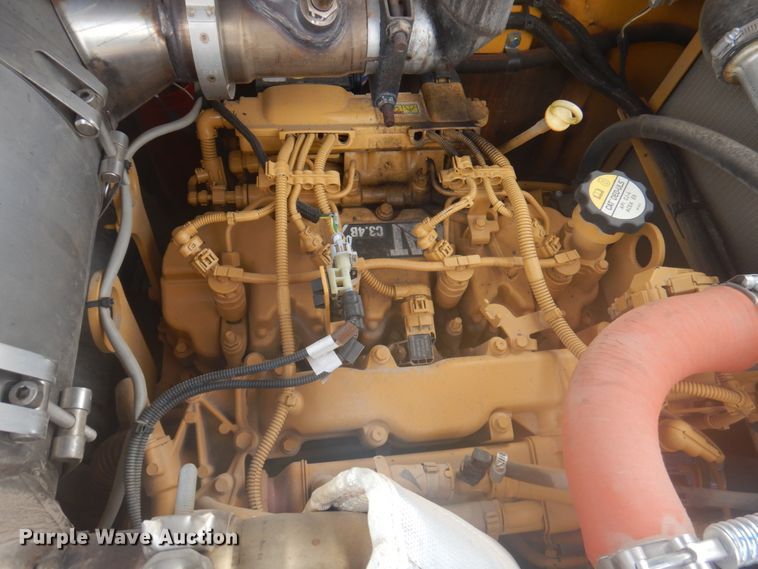 image for item DY9514 2017 Weiler P385B  paver