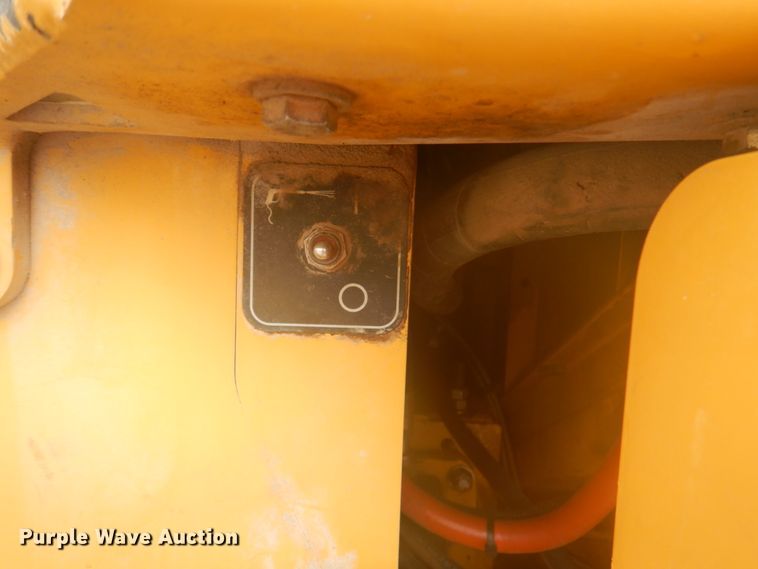 image for item DY9514 2017 Weiler P385B  paver