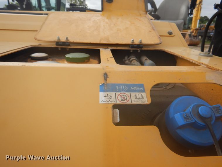 image for item DY9514 2017 Weiler P385B  paver