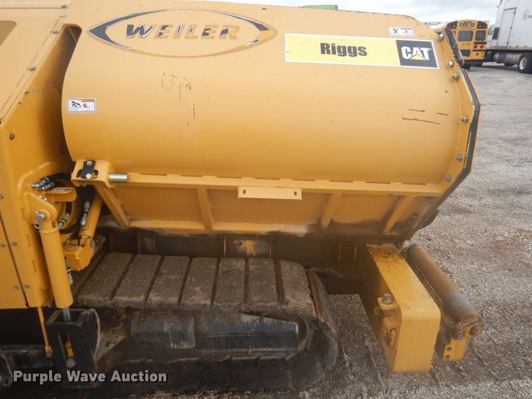 image for item DY9514 2017 Weiler P385B  paver