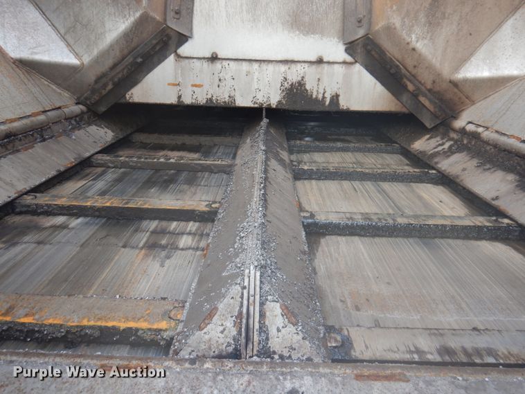 image for item DY9514 2017 Weiler P385B  paver