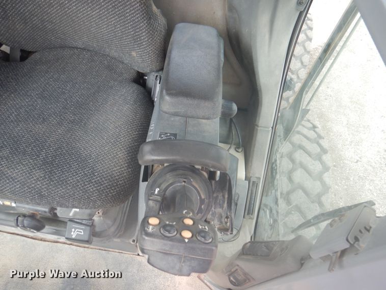 image for item DY9515 2010 Caterpillar 140M VHP  motor grader