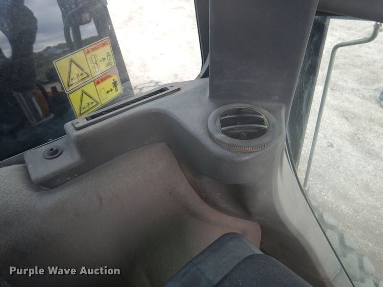 image for item DY9515 2010 Caterpillar 140M VHP  motor grader