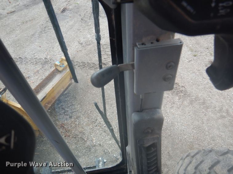 image for item DY9515 2010 Caterpillar 140M VHP  motor grader