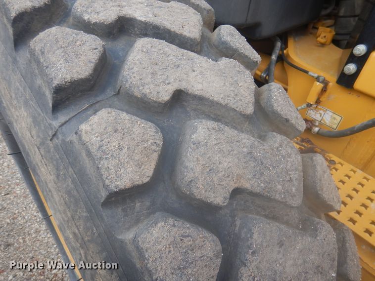 image for item DY9515 2010 Caterpillar 140M VHP  motor grader