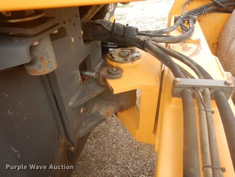 image for item DY9516 2014 Volvo SD115  vibratory single drum roller