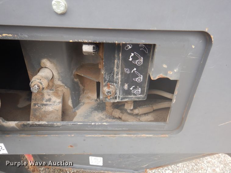 image for item DY9516 2014 Volvo SD115  vibratory single drum roller