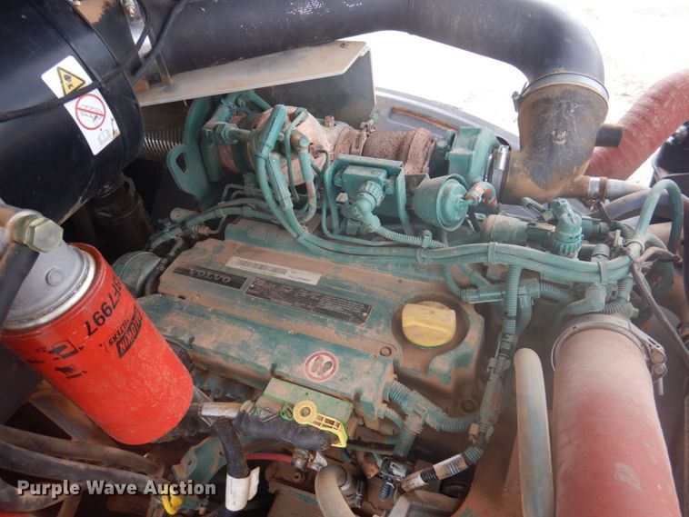 image for item DY9517 2014 Volvo SD115  vibratory single drum roller