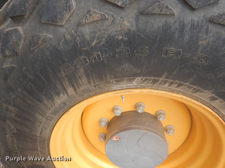 image for item DY9517 2014 Volvo SD115  vibratory single drum roller