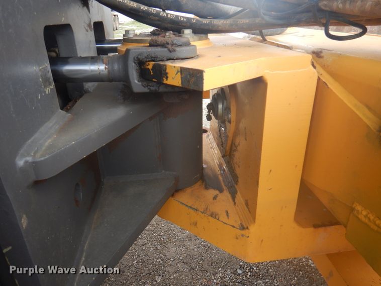 image for item DY9517 2014 Volvo SD115  vibratory single drum roller