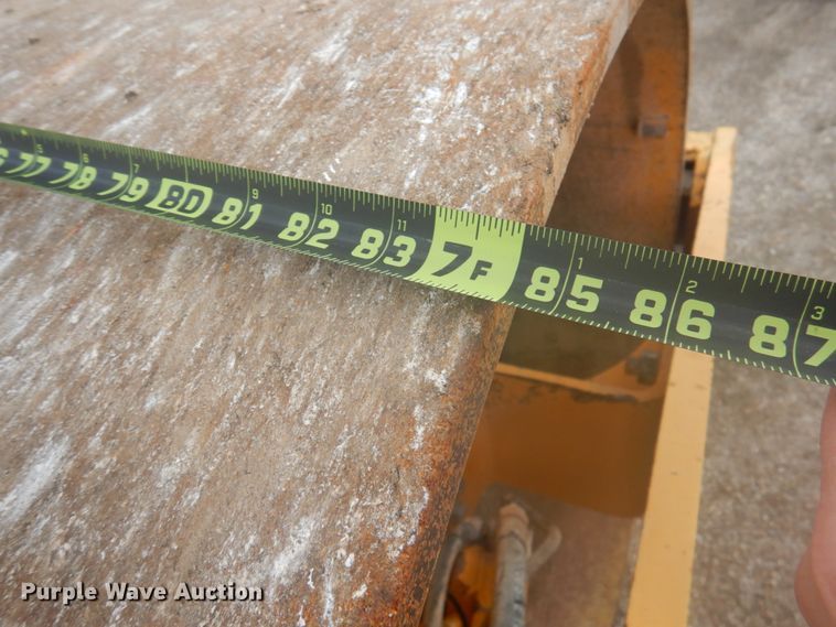 image for item DY9517 2014 Volvo SD115  vibratory single drum roller