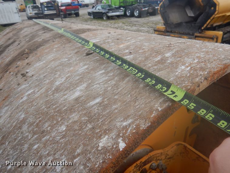 image for item DY9517 2014 Volvo SD115  vibratory single drum roller