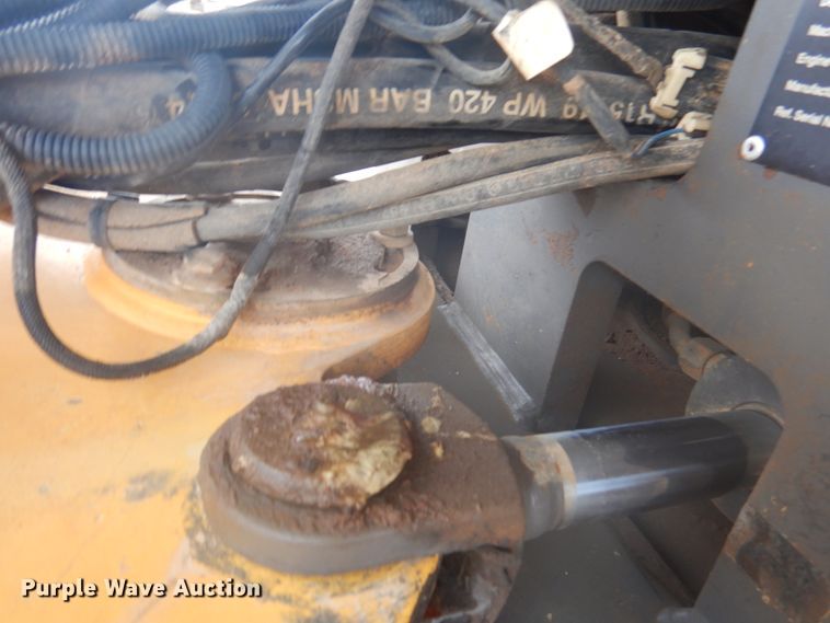 image for item DY9517 2014 Volvo SD115  vibratory single drum roller