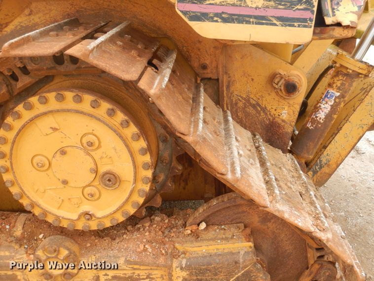 image for item DY9518 2006 Caterpillar D5N XL  crawler dozer