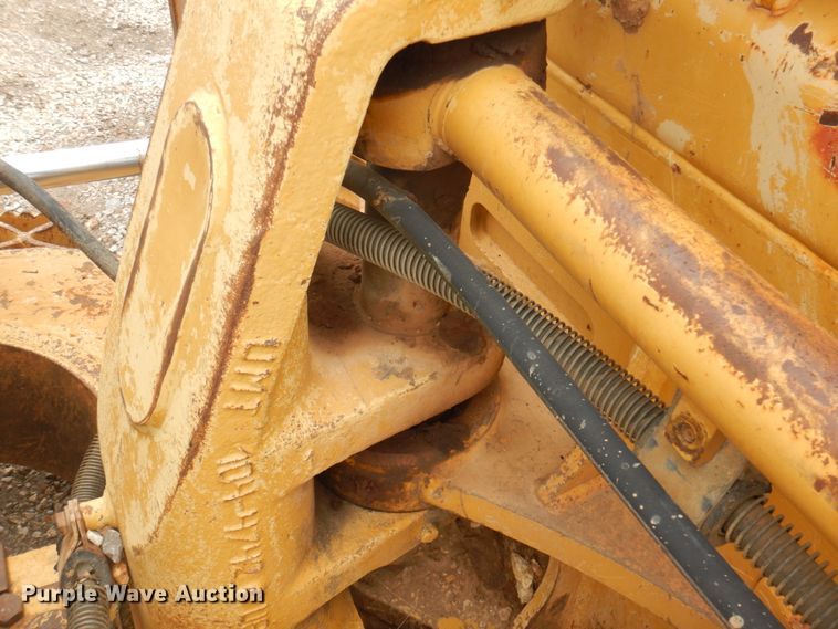 image for item DY9518 2006 Caterpillar D5N XL  crawler dozer
