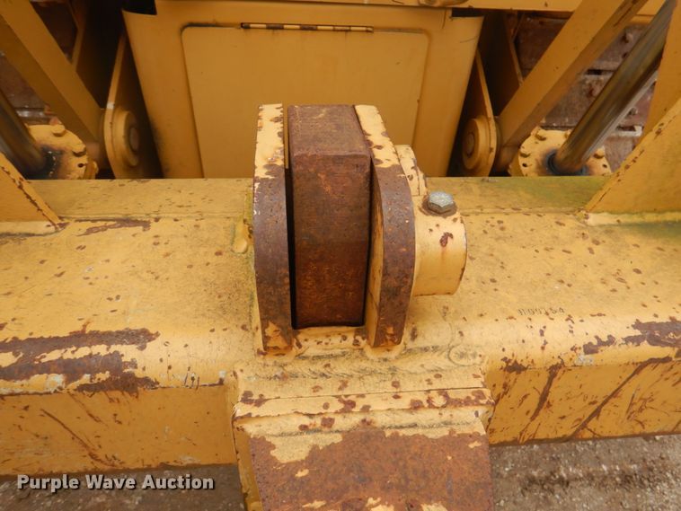 image for item DY9518 2006 Caterpillar D5N XL  crawler dozer