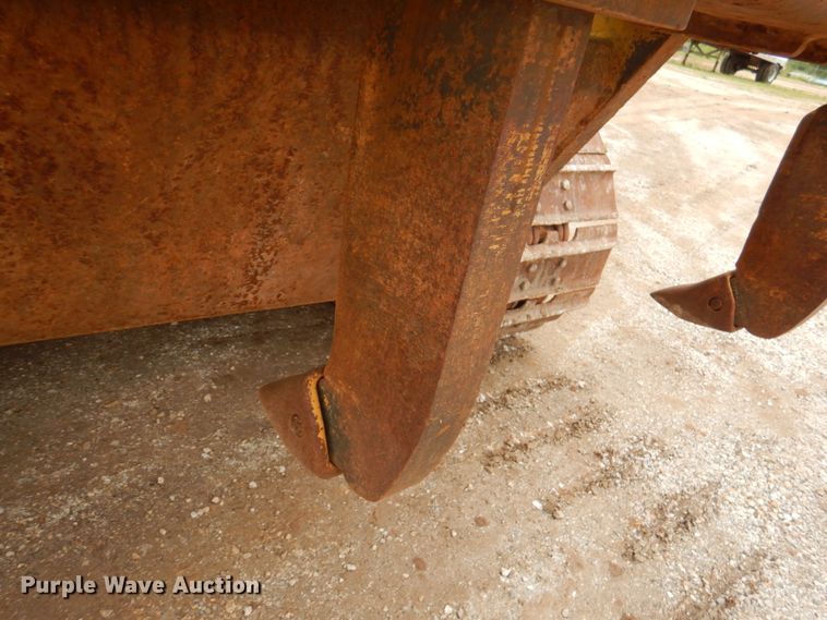 image for item DY9518 2006 Caterpillar D5N XL  crawler dozer