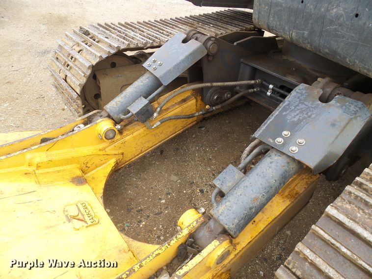 image for item EP9885 2018 Doosan DX140LCR-5  excavator