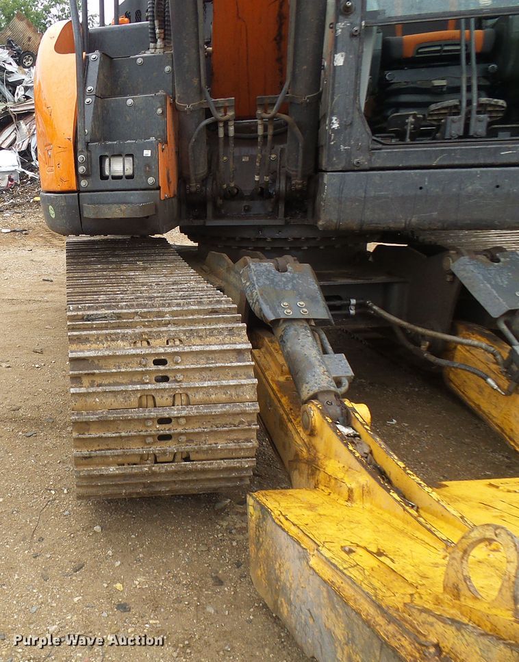 image for item EP9885 2018 Doosan DX140LCR-5  excavator