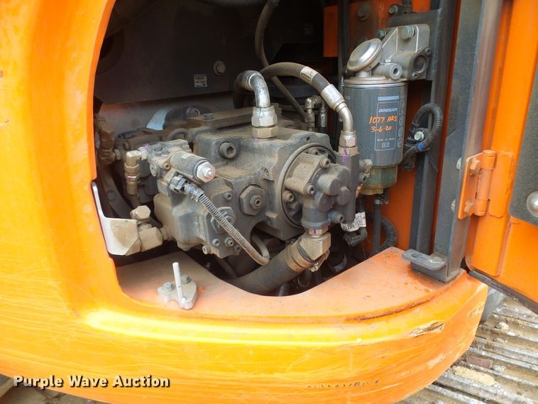 image for item EP9885 2018 Doosan DX140LCR-5  excavator