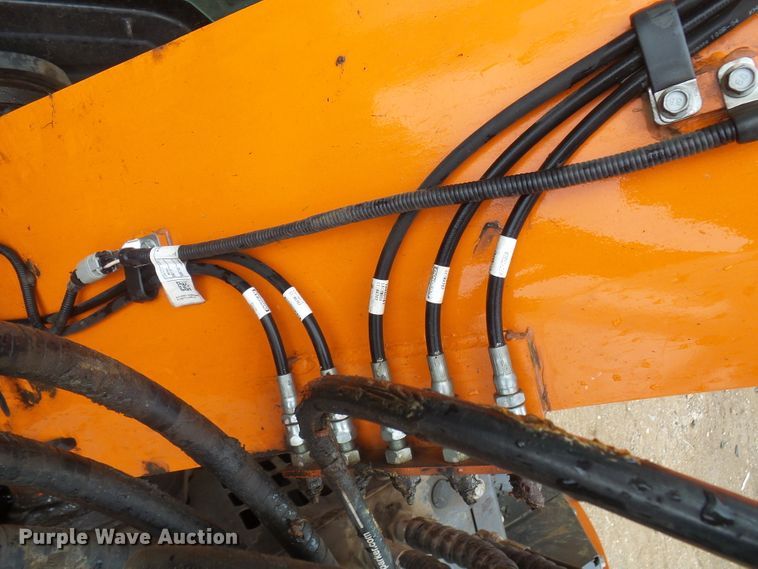 image for item EP9885 2018 Doosan DX140LCR-5  excavator